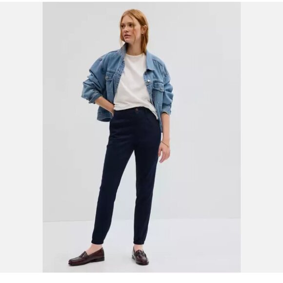 GAP Girlfriend JOGGER Elastic Waist Pants NAVY BLUE Size 6 PETITE - RT$70 - Picture 1 of 13